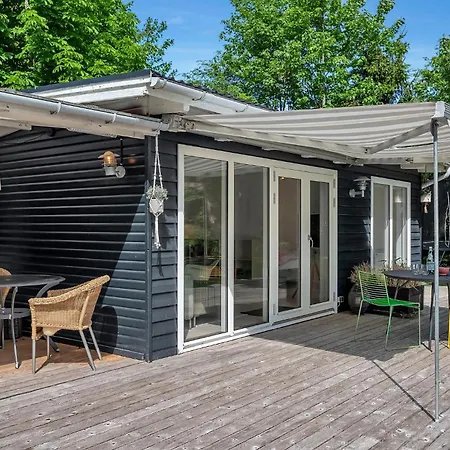 3 Bedroom Cozy In