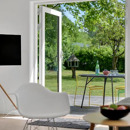 3 Bedroom Cozy In * Vejby